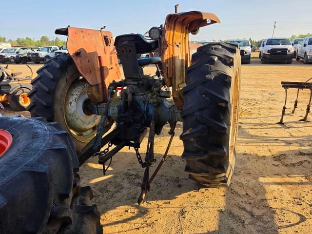 Image of Ford 6600 equipment image 2