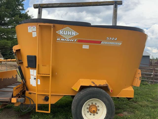 Image of Kuhn Knight 5144 equipment image 2