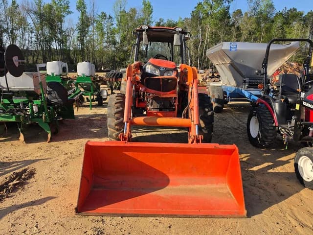 Image of Kubota M9960 equipment image 4