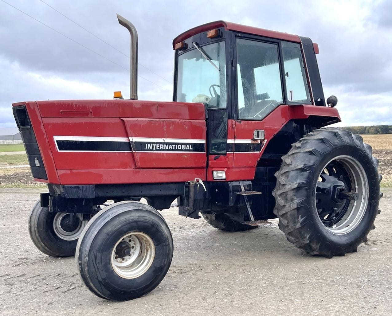 Main image International Harvester 5288