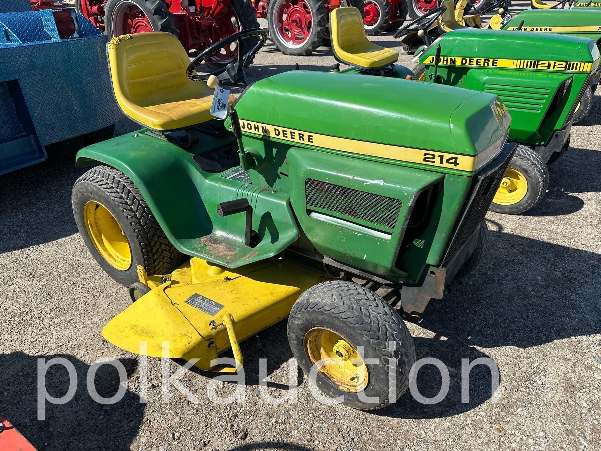 John Deere 214 Equipment Image0