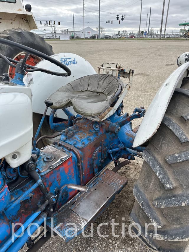 Image of Ford NAA equipment image 4