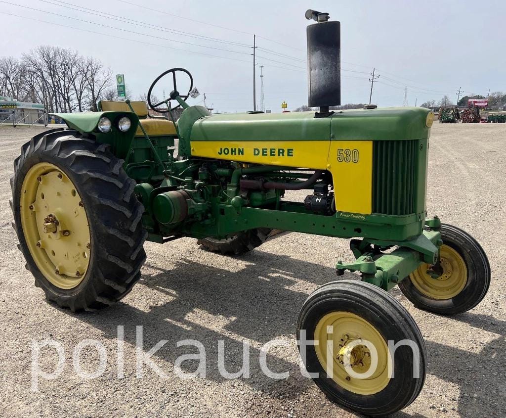 Main image John Deere 530