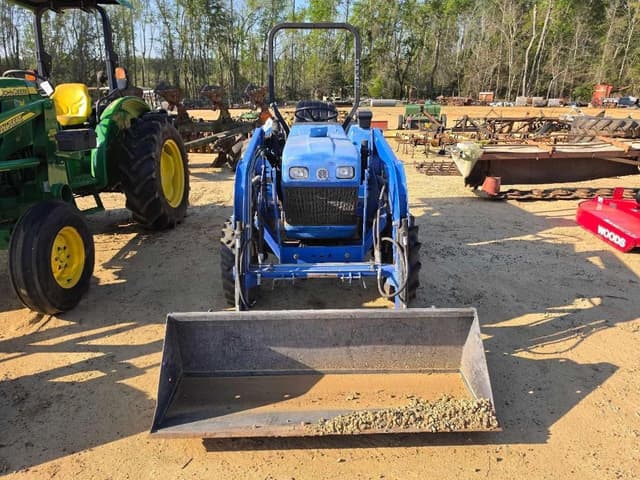 Image of New Holland TC30 equipment image 4