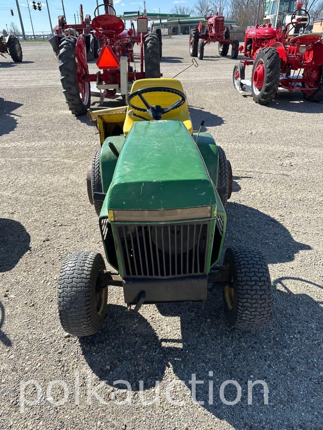 Image of John Deere 216 equipment image 1