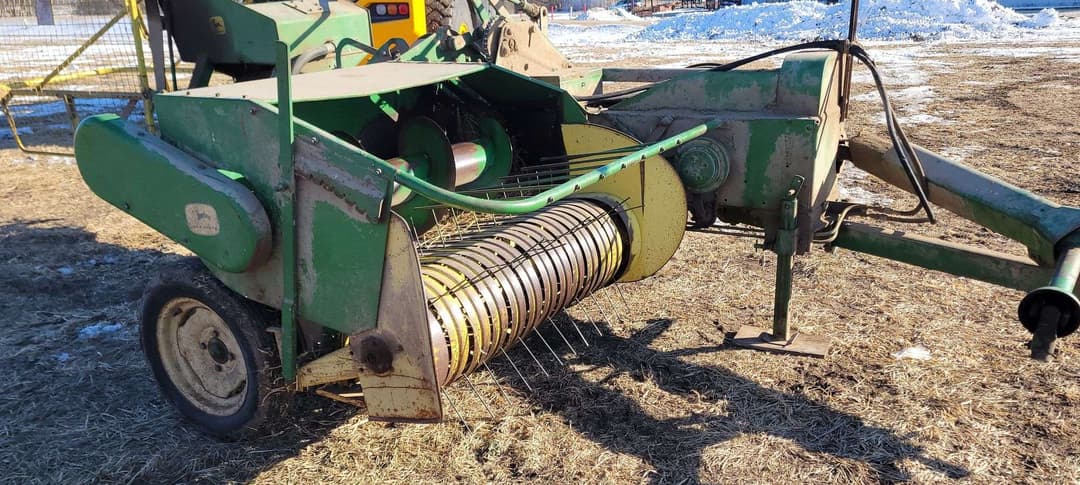 Image of John Deere 24T Primary image