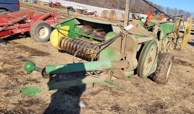 Image of John Deere 24T equipment image 1