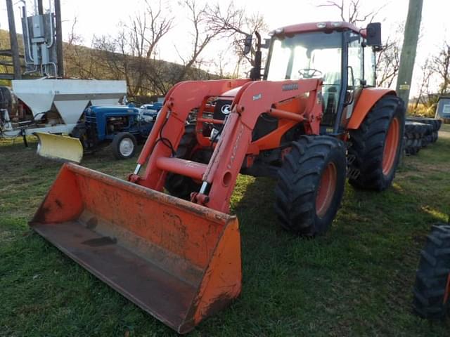 Image of Kubota M135X equipment image 2