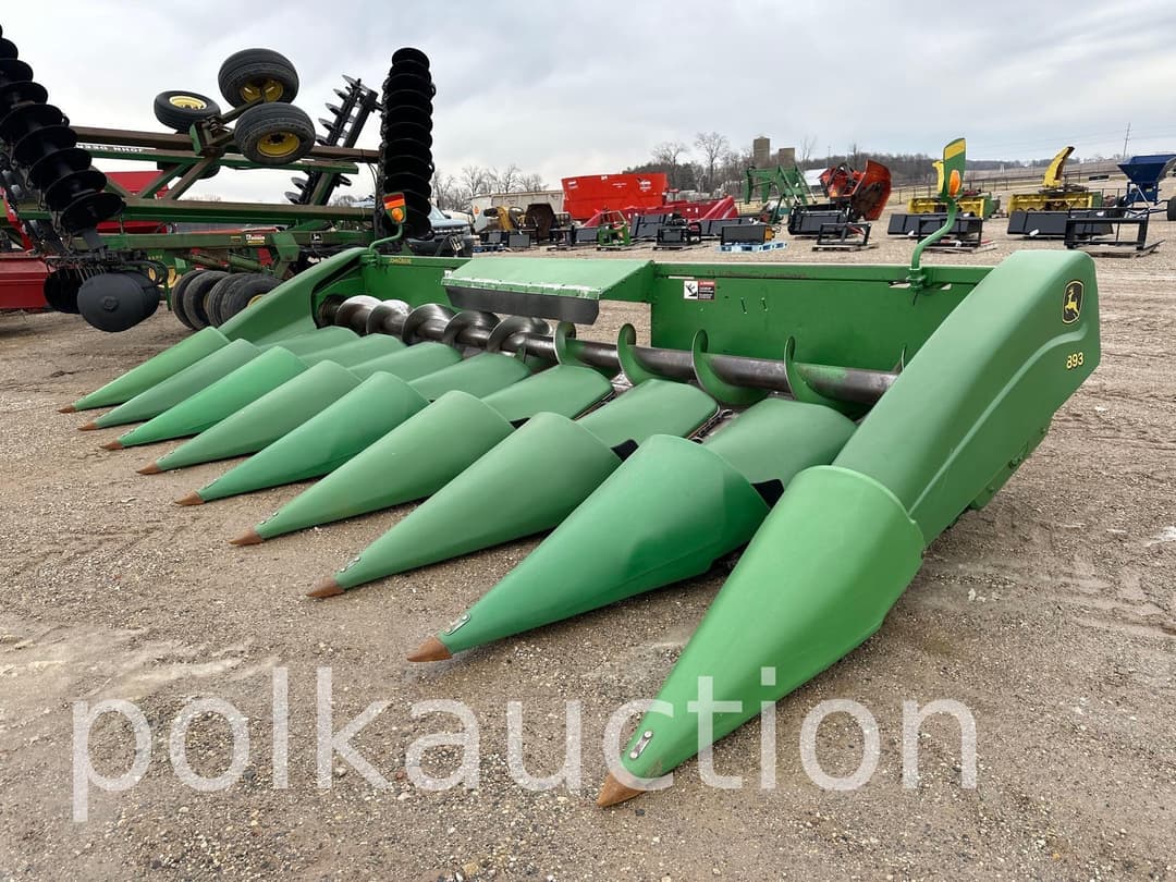 Image of John Deere 893 Primary image