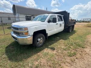 2015 Chevrolet 3500 Image