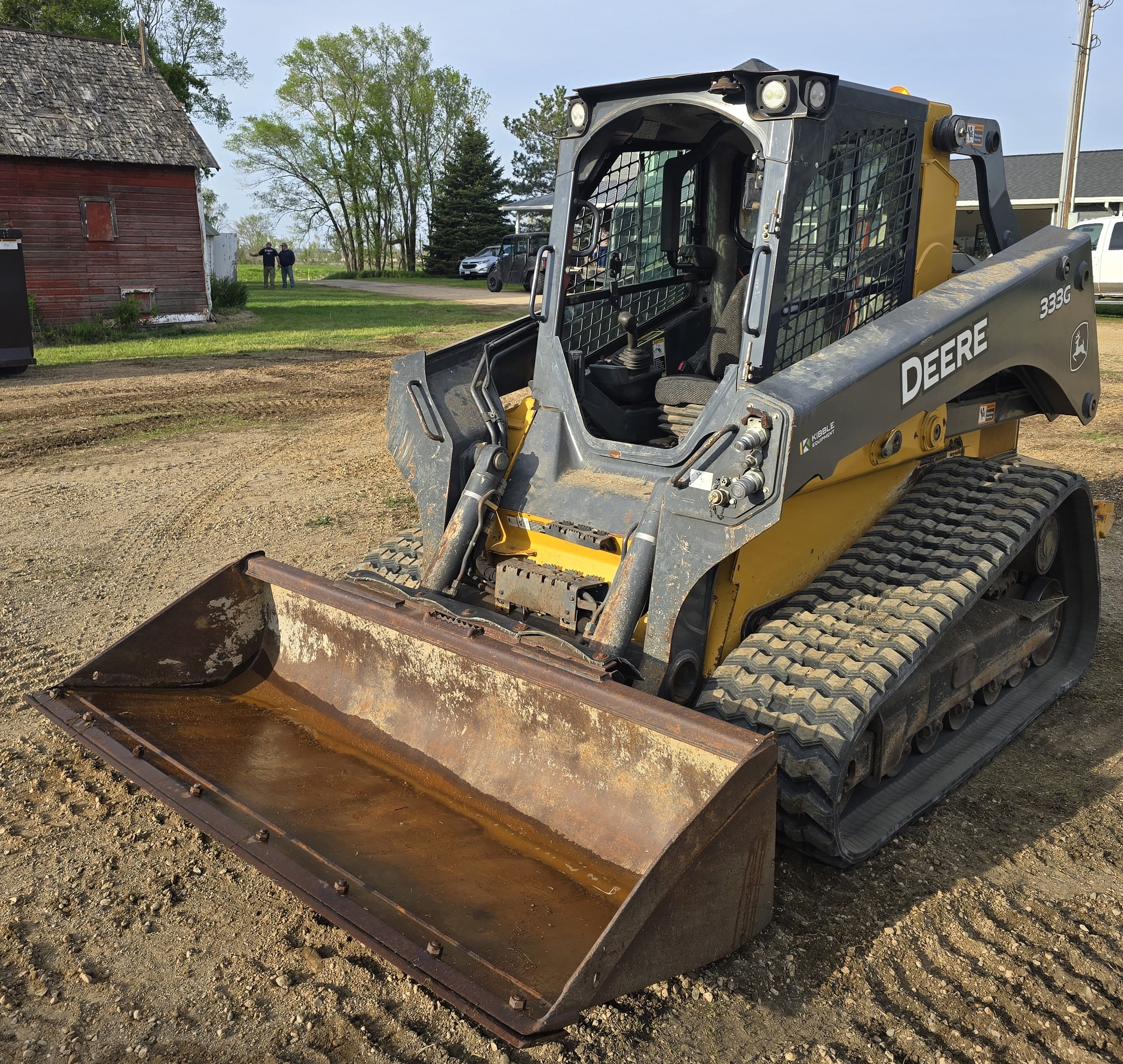 John Deere 333G Equipment Image0