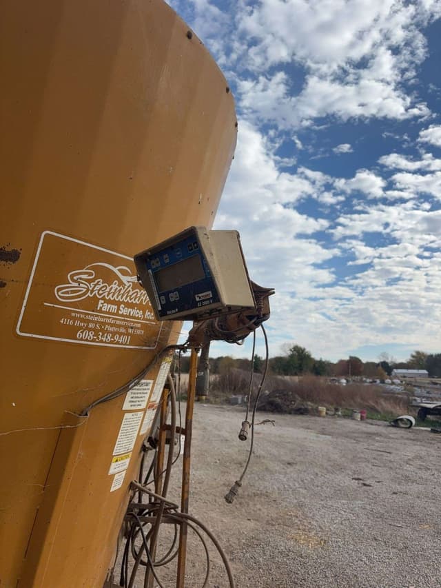 Image of Kuhn Knight 5055 equipment image 4