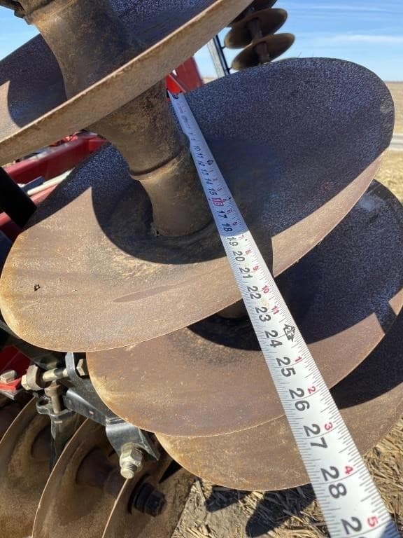 Image of Case IH 340 equipment image 4