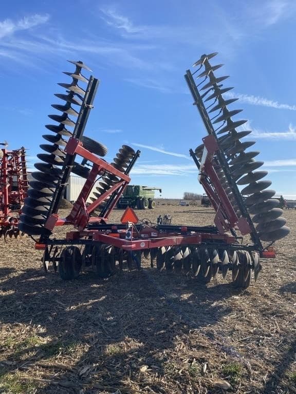 Image of Case IH 340 equipment image 2