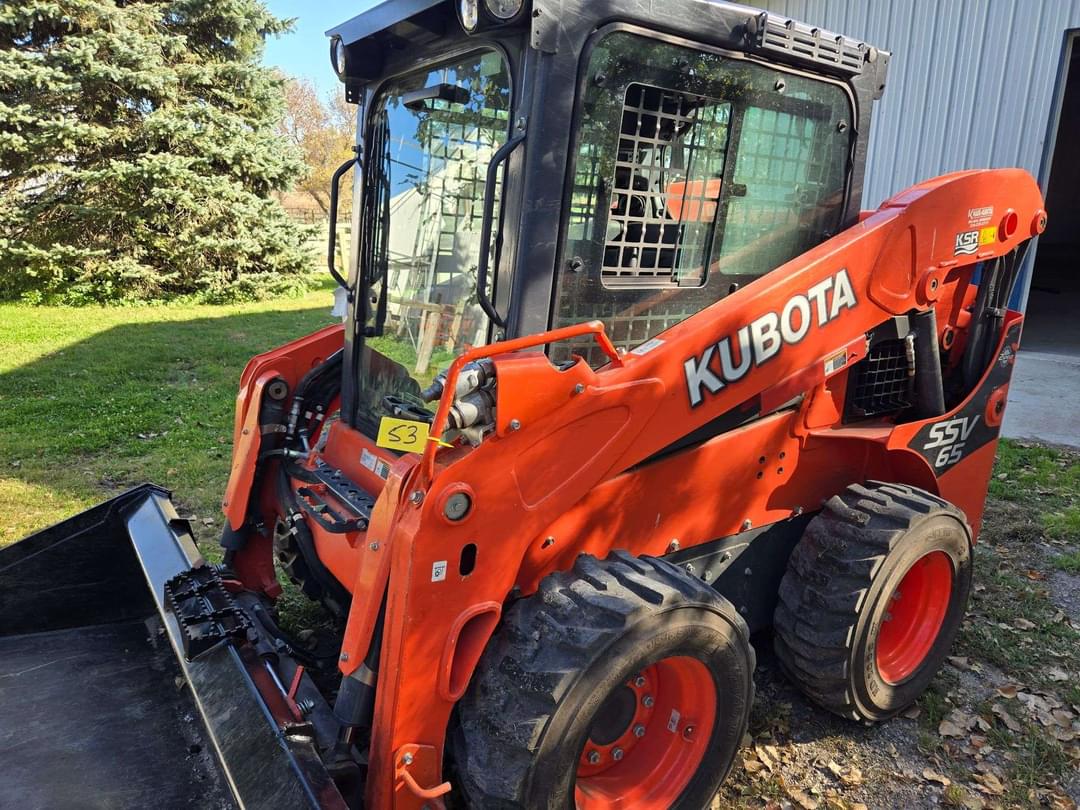 Image of Kubota SSV65 Primary image