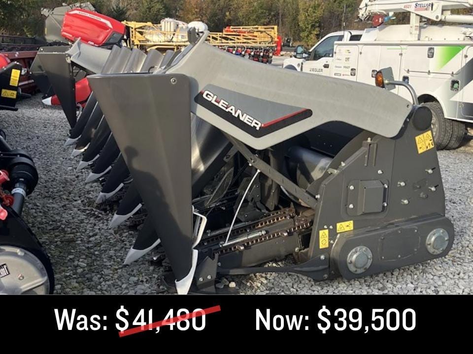 2018 Gleaner Command 3308 Equipment Image0