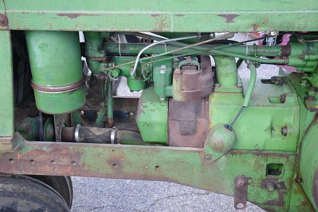 Image of John Deere 60 equipment image 1