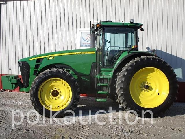 Image of John Deere 8430 equipment image 2