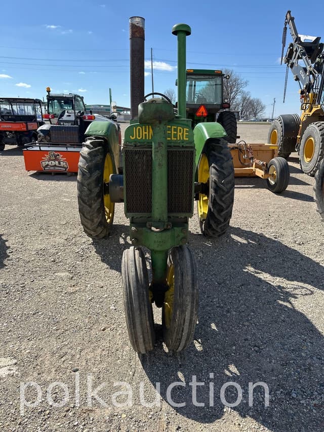 Image of John Deere A equipment image 1