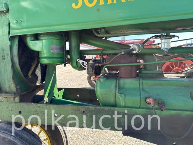 Image of John Deere A equipment image 3
