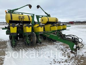 John Deere 1760 Image