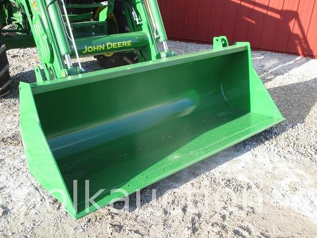 Image of John Deere 5075M equipment image 1