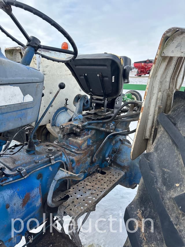 Image of Ford 6600 equipment image 4