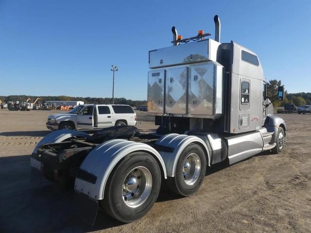 Image of Kenworth T660 equipment image 2