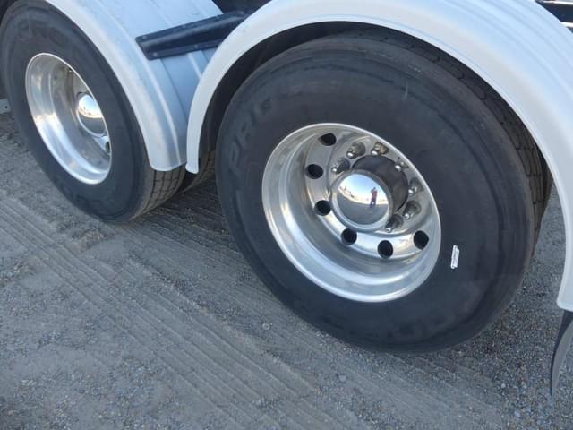 Image of Kenworth T660 equipment image 4