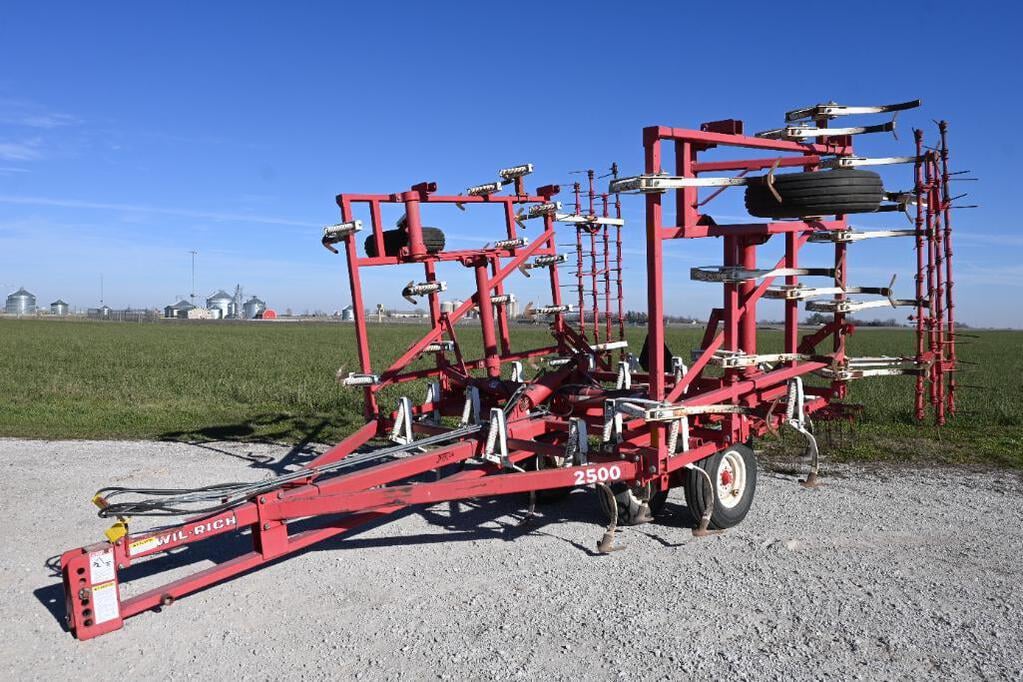SOLD - Wil-Rich 2500 Lot No. 1026 Tillage with 24 ft | Tractor Zoom
