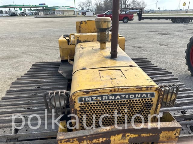 Image of International Harvester 500C equipment image 2