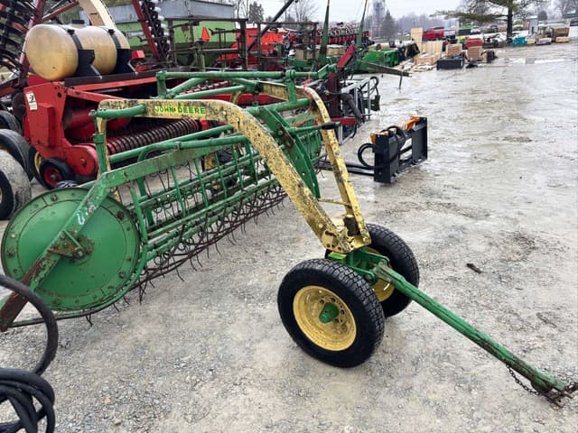 Image of John Deere 896 equipment image 2