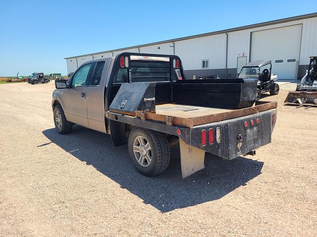 Image of Ford F-150 equipment image 3