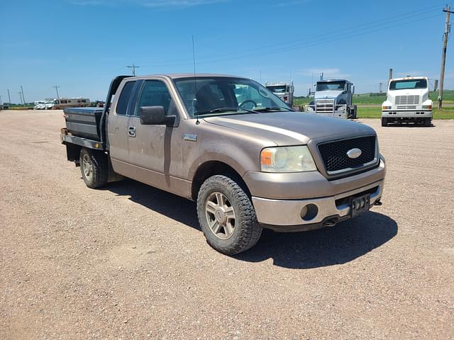 Image of Ford F-150 equipment image 1