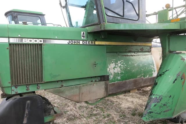 Image of John Deere 6000 equipment image 2