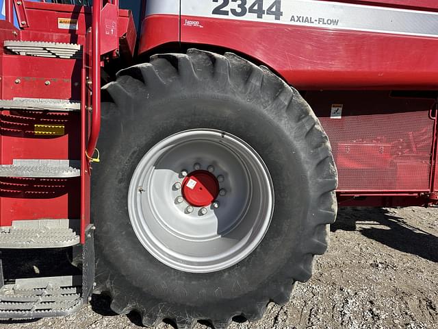 Image of Case IH 2344 equipment image 2