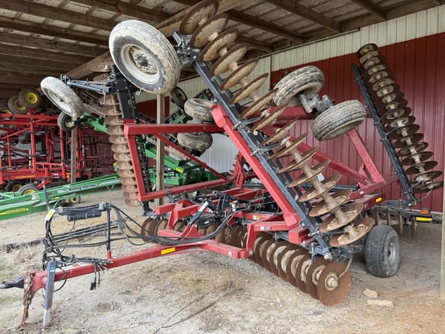 Image of Case IH 340 equipment image 1
