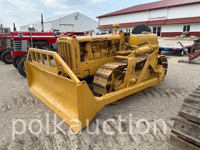 Image of Caterpillar D4 equipment image 3