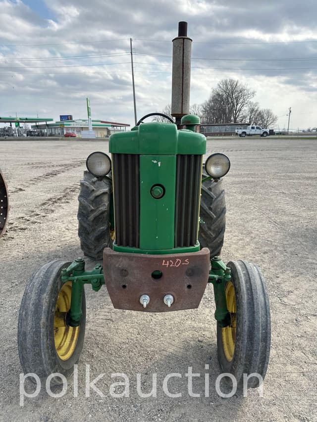 Image of John Deere 420 equipment image 1
