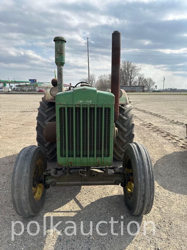 Image of John Deere D equipment image 1
