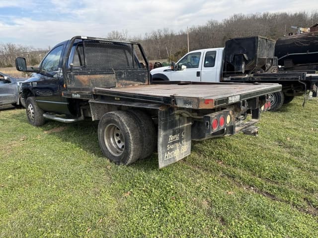 Image of Dodge Ram 3500 equipment image 1