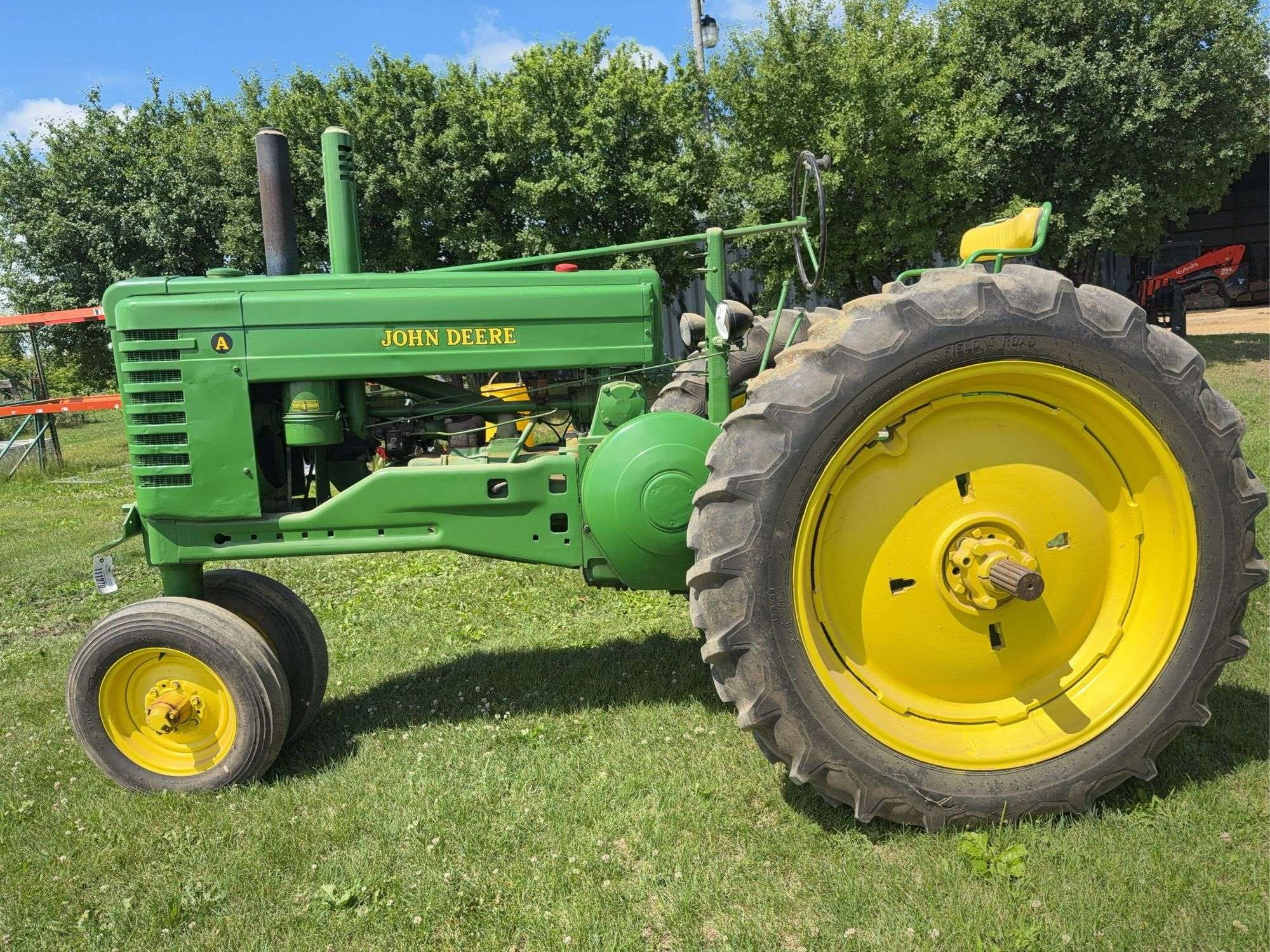 1948 John Deere A Equipment Image0