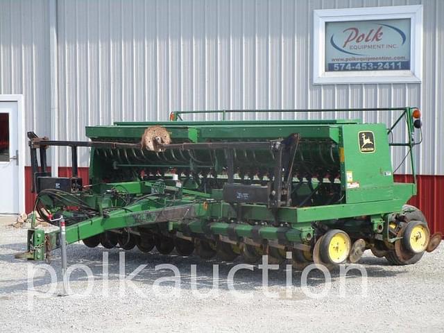 Image of John Deere 750 equipment image 1