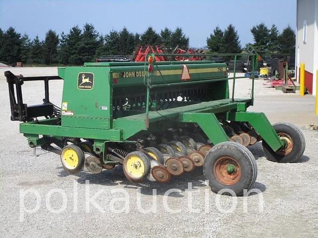 Image of John Deere 750 equipment image 2