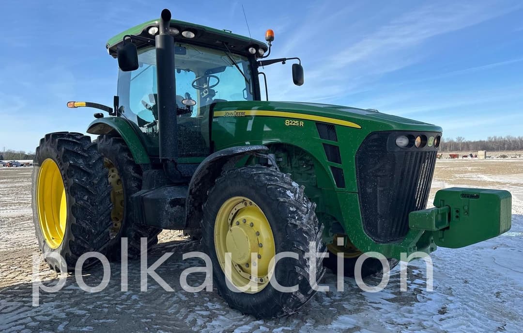 Image of John Deere 8225R Primary image