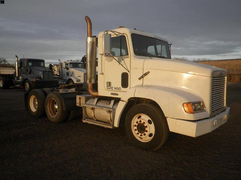 Image of Freightliner FL112 Primary image