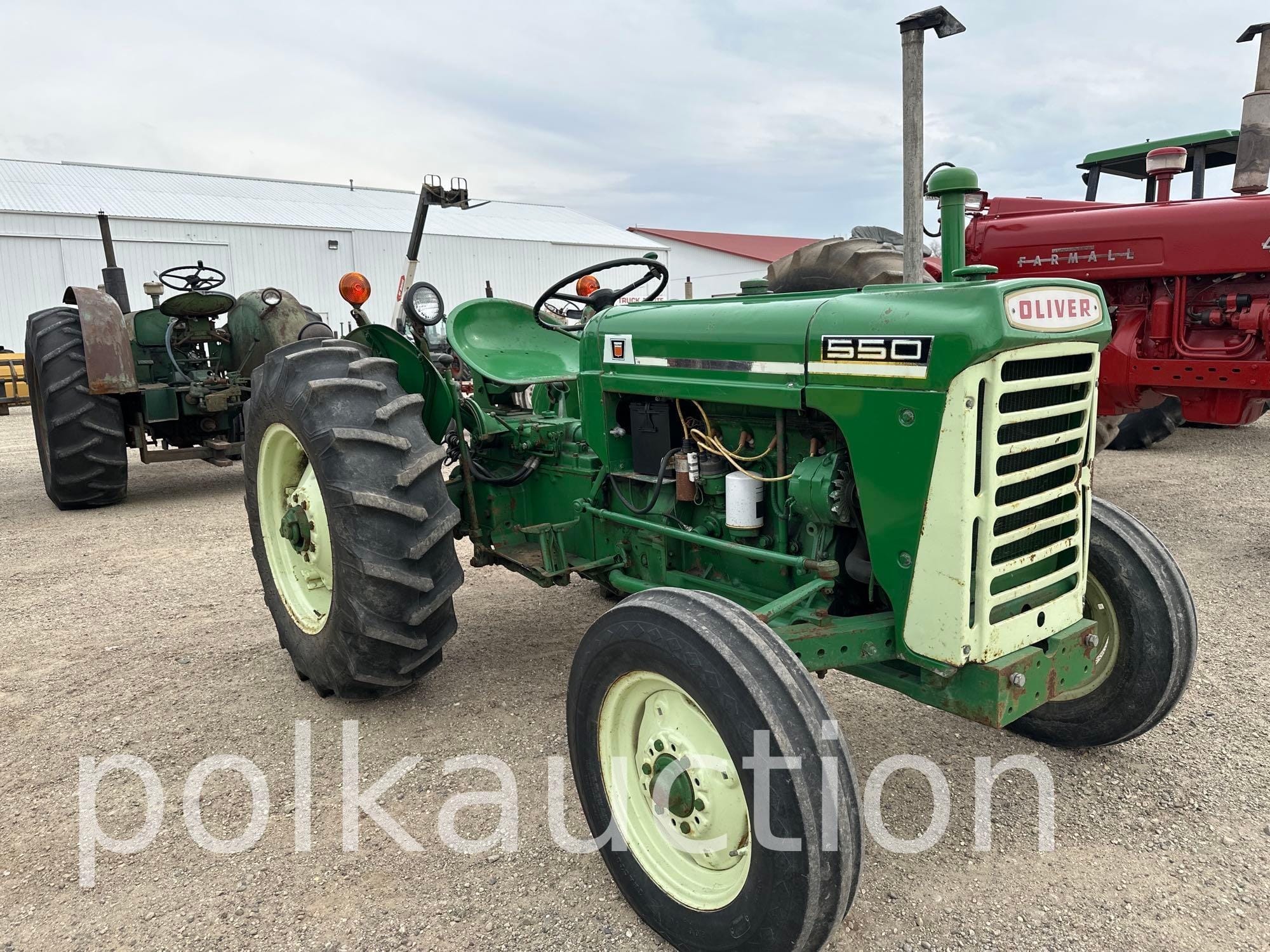 Oliver 550 Equipment Image0