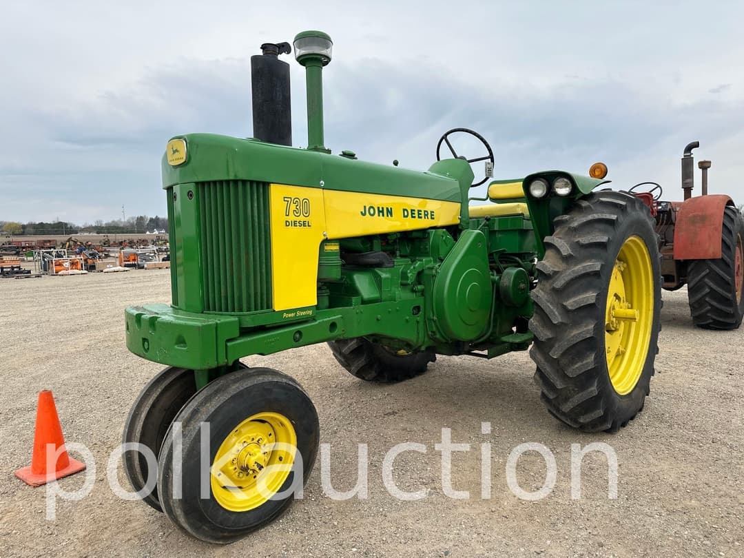 Image of John Deere 730 Primary image