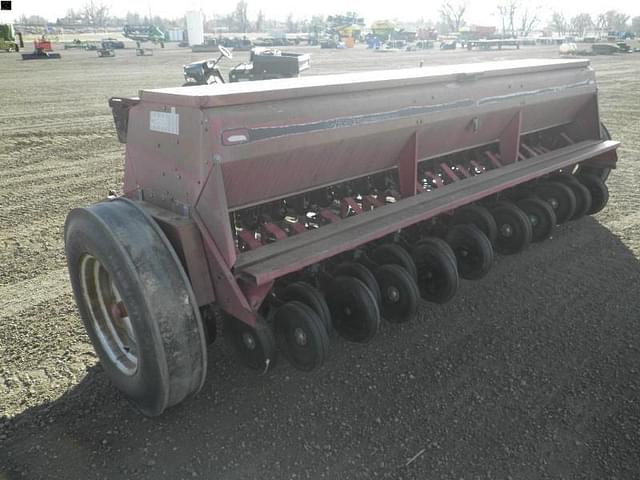 Image of Case IH 5100 equipment image 3