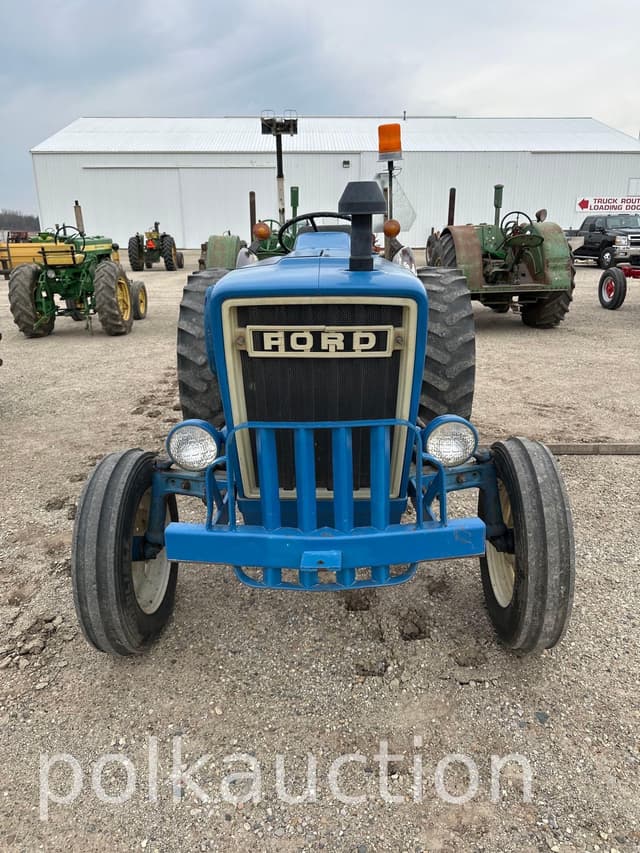 Image of Ford 3600 equipment image 1